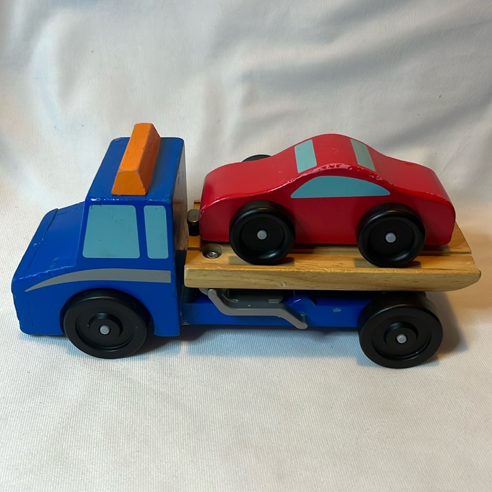 Melissa & Doug Flatbed Tow Truck Wooden Vehicle Set